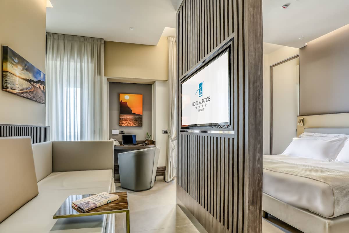 Junior Studio Suite, Sea View | 1 bedroom, premium bedding, memory-foam beds, minibar