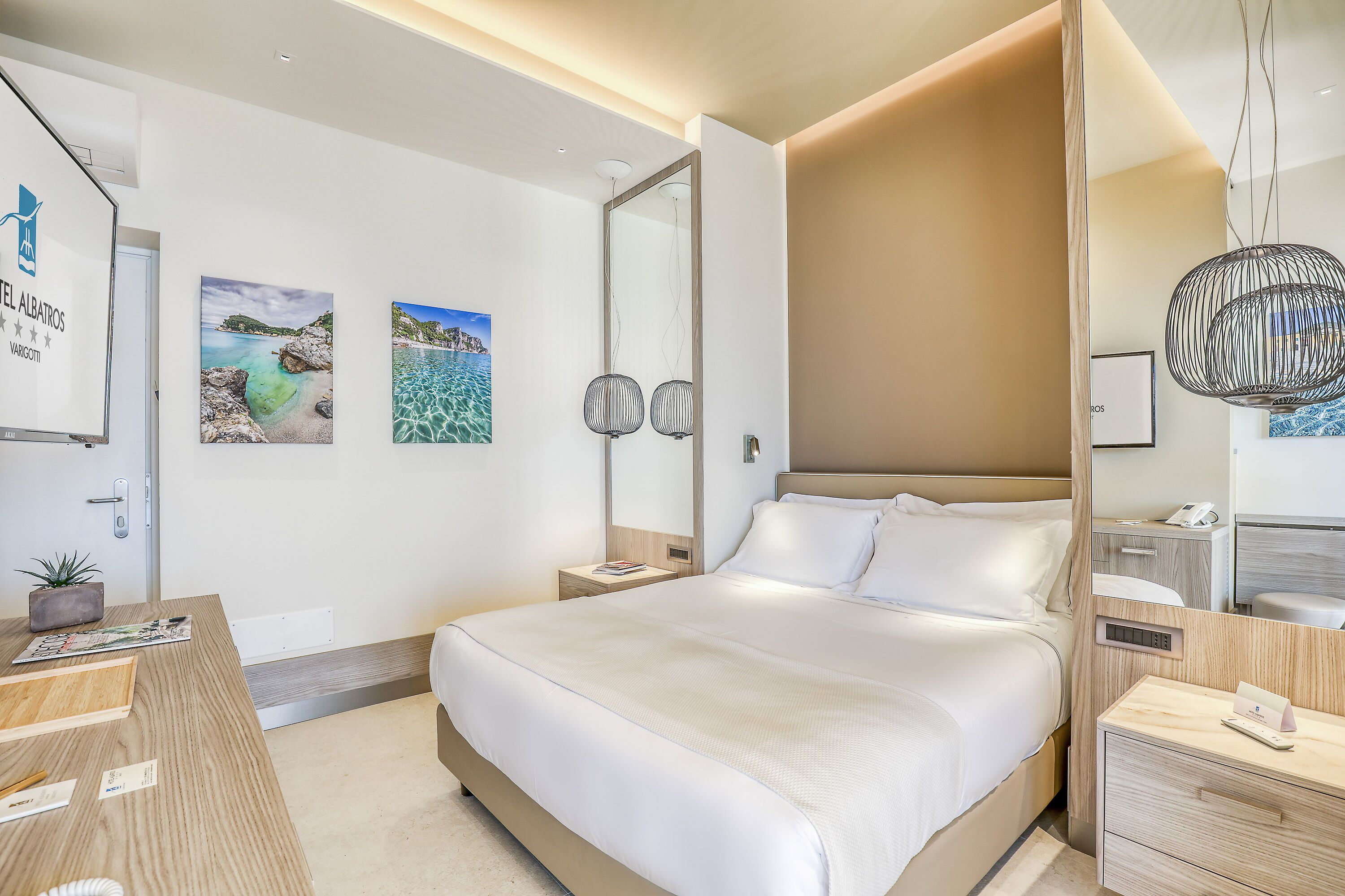 Camera Superior, vista mare | Biancheria da letto di alta qualità, materassi in memory foam, minibar
