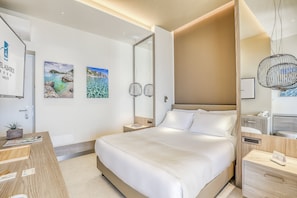 Superior Room, Sea View | Premium bedding, memory foam beds, minibar, in-room safe - Hotel Albatros Varigotti (Finale Ligure)