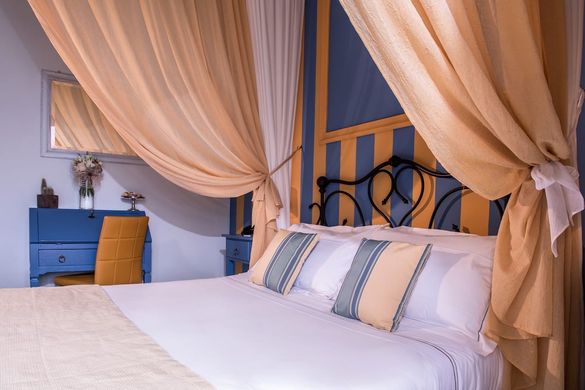 Standard Room, Sea View | 1 bedroom, premium bedding, memory-foam beds, minibar