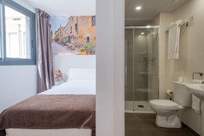 Habitación individual Deluxe | Baño | Toallas