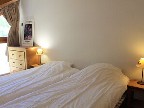 4 bedrooms