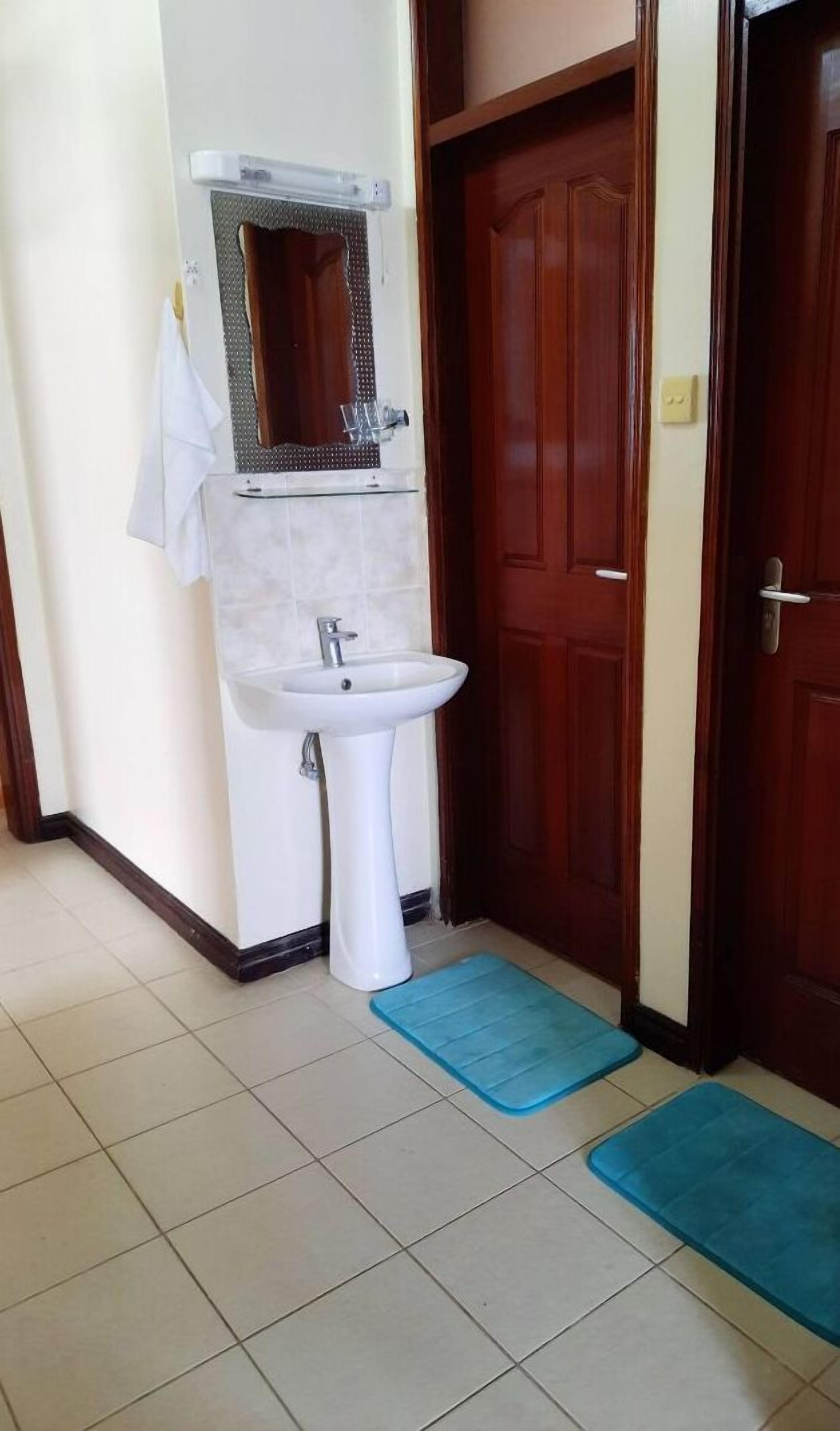 Kombinert dusj/badekar