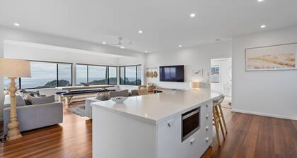 Noah's 46 Cliff Road