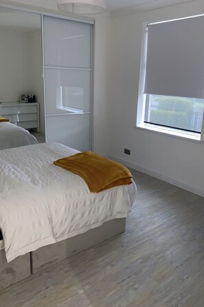 House | 2 bedrooms, iron/ironing board, free WiFi, bed sheets - COP 26immaculate Newly Refurbished2 bed in Glasgow (Glasgow)