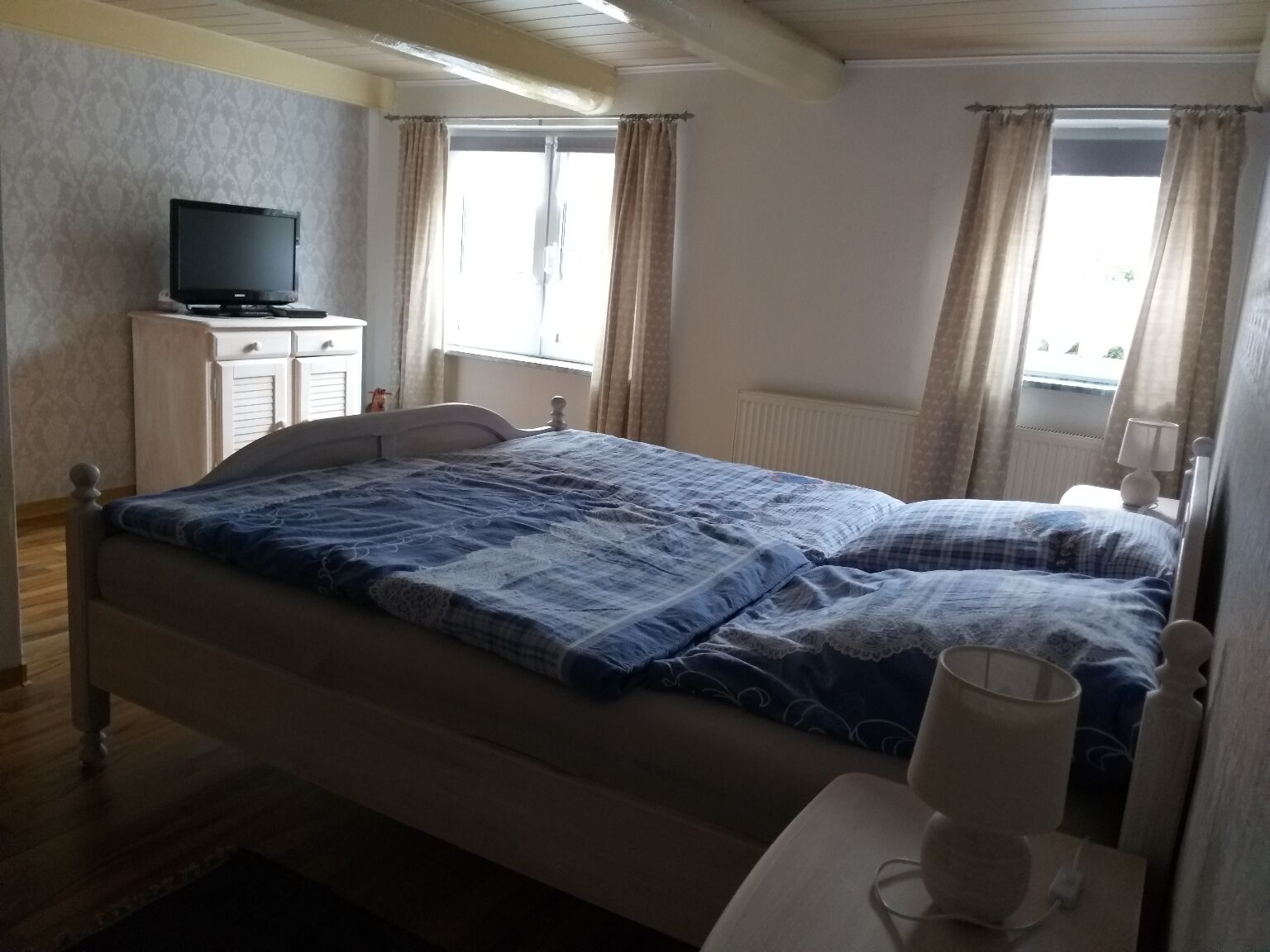 3 camere, Wi-Fi gratuito, lenzuola