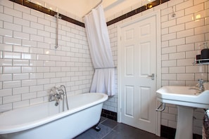 Departamento de lujo, baño privado | Baño