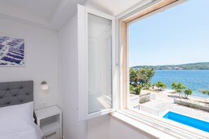 Villa Confort | Décoration personnalisée, ameublement personnalisé, Wi-Fi gratuit