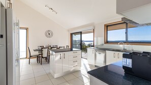 Kühlschrank, Ofen, Geschirrspüler