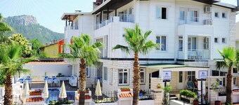 Amsterdam Otel & Suites 