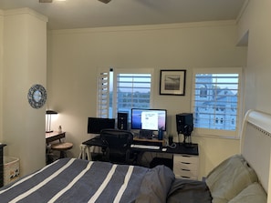 4 bedrooms, WiFi