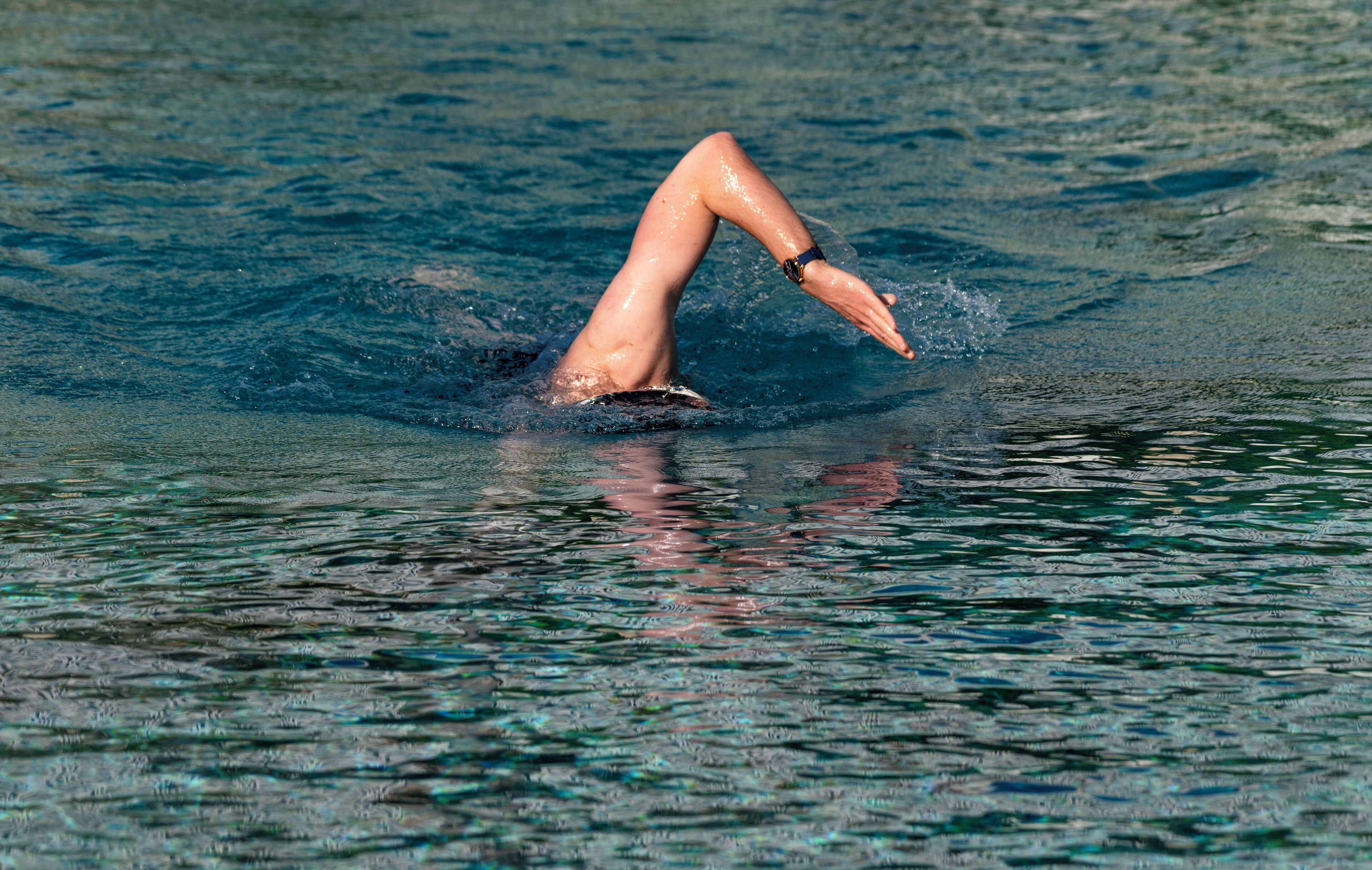 5 outdoor pools, pool umbrellas, pool loungers