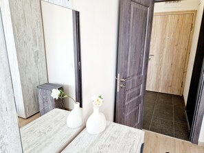 Interior - Papaya Apartment 10 for 5 people with parking (Варна)