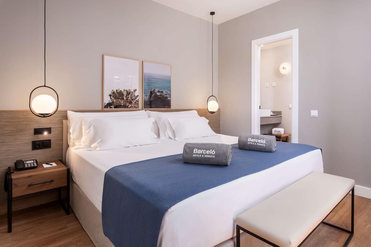 Down duvets, memory-foam beds, free minibar items, in-room safe