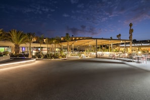 Food court - Barceló Lanzarote Royal Level (Teguise)