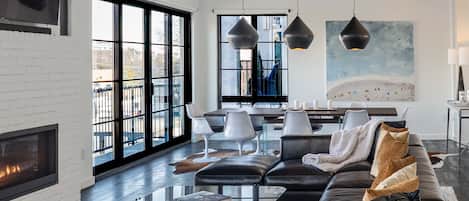 Smart TV, fireplace, offices