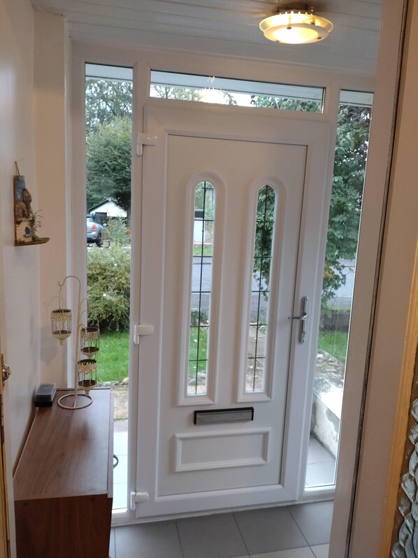 House, Multiple Beds | 3 bedrooms, free WiFi, bed sheets - Stunning 3-bed House Close to Cop26 Glasgow (Glasgow)