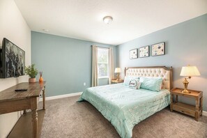 9 soverom, strykejern/-brett, wi-fi (inkludert) og sengetøy