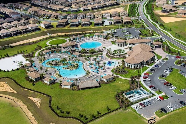 The main resort/clubhouse for the Champions Gate community