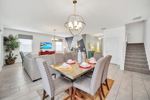 View of dining table set up - Ultimate 6Br Villa W/Pool/Spa (9054SD) (Davenport)