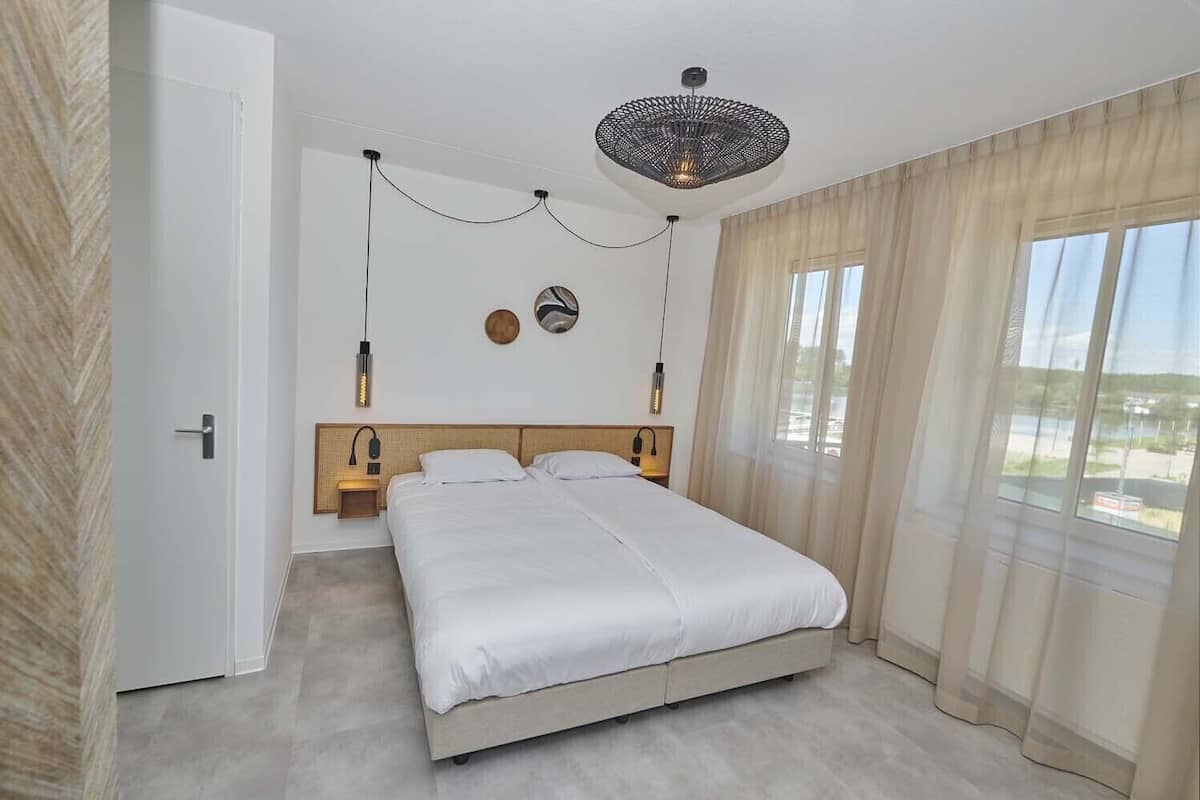 Appartamento Deluxe | 4 camere, postazione laptop, insonorizzazione, Wi-Fi gratuito