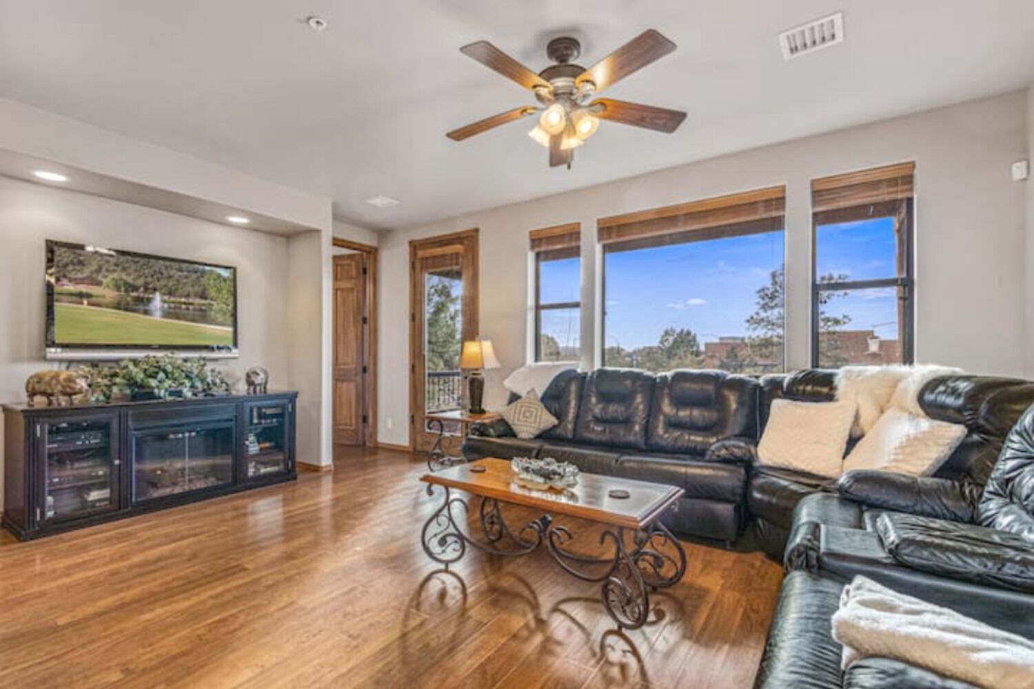 Elegant Central Payson Getaway!