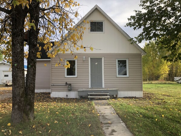 Exterior - Cosy house in Smooth Rock Falls (Smooth Rock Falls)