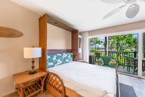1 bedroom, desk, iron/ironing board, free WiFi - Live the Aloha Life | Pono Kai | H207 (Kapaʻa)