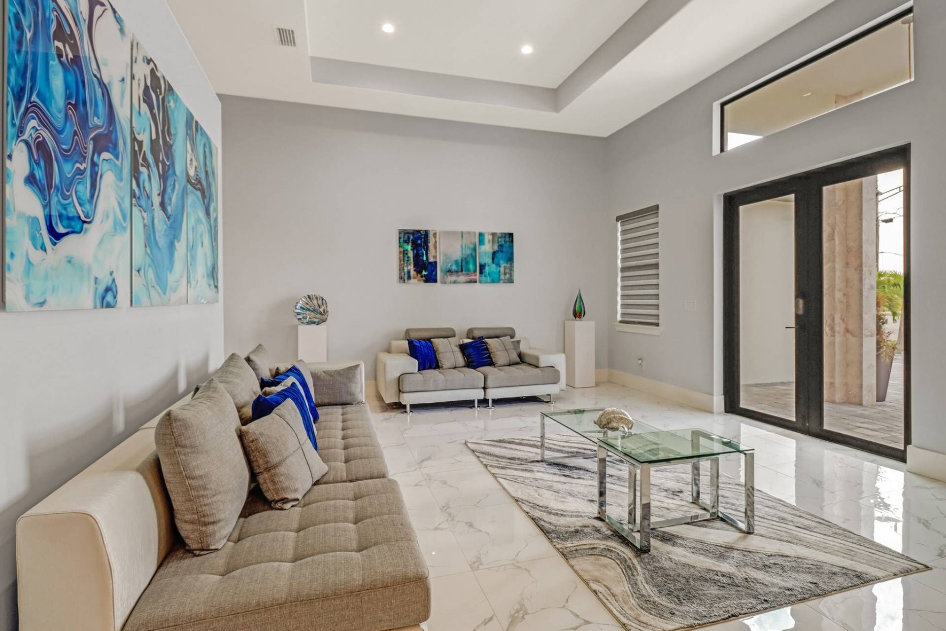 Nhà (3915 Gulfstream Pkwy) | Phòng khách