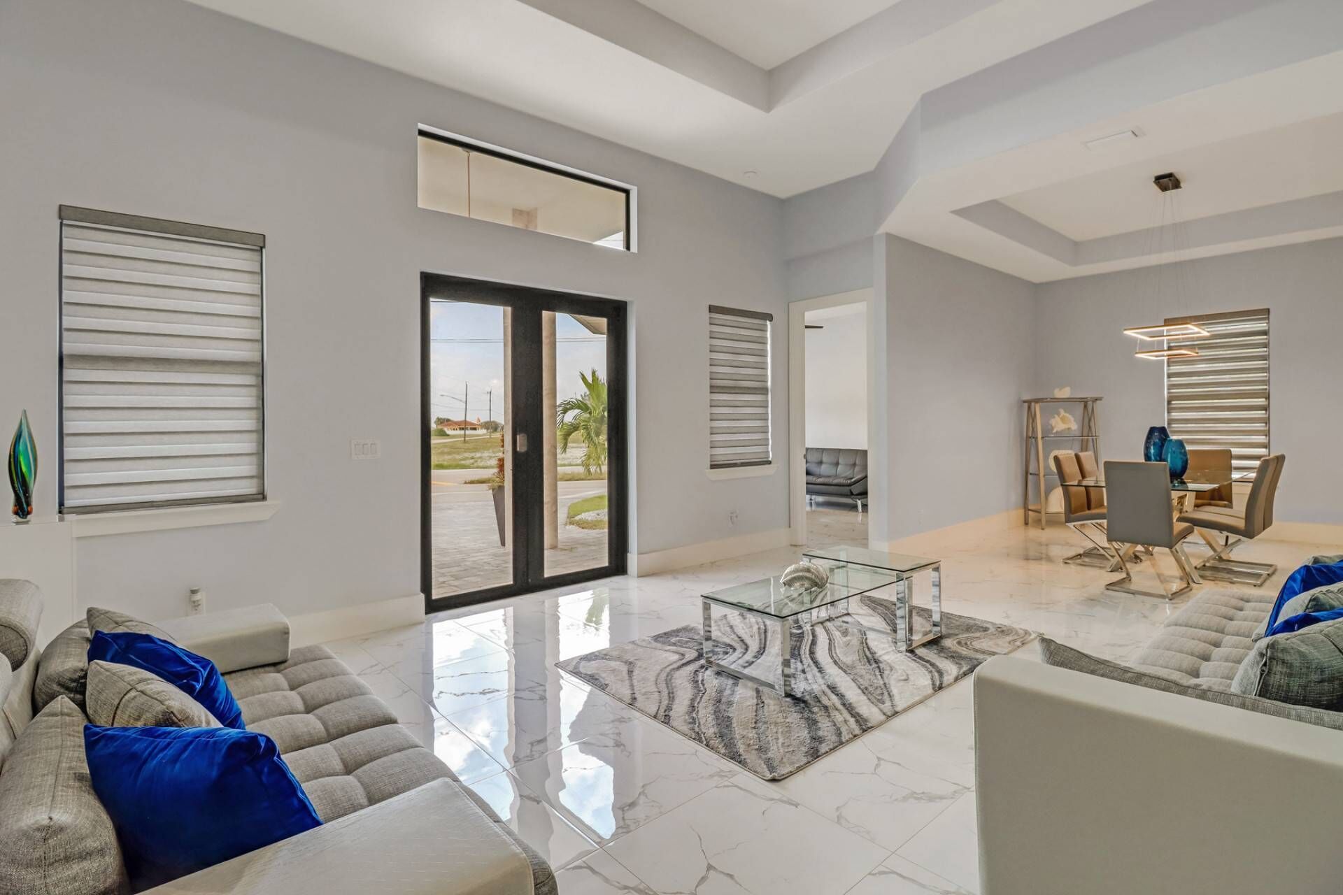 獨棟房屋 (3915 Gulfstream Pkwy) | 客廳