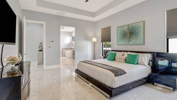 House (3915 Gulfstream Pkwy) | 4 bedrooms, desk