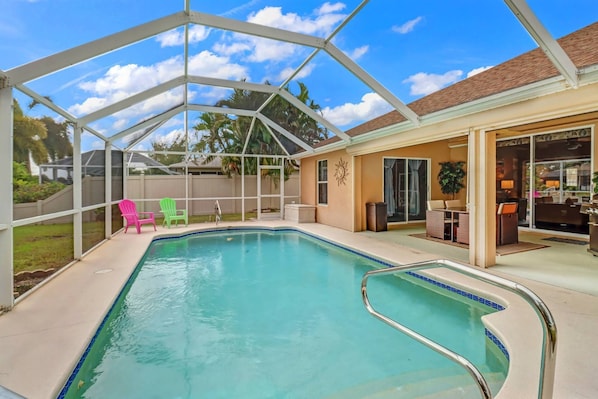 House (1320 SE 5th Ter) | 4 bedrooms