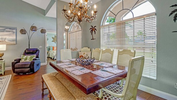 House (1320 SE 5th Ter) | Private kitchen - 1320 SE 5th Ter (Cape Coral)