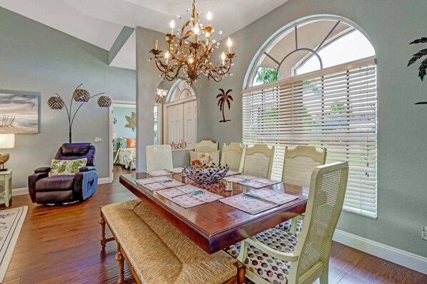 House (1320 SE 5th Ter) | Private kitchen - 1320 SE 5th Ter (Cape Coral)