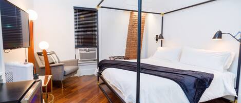 1 dormitorio, tabla de planchar con plancha, Internet y ropa de cama