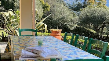 Ristorazione all'aperto