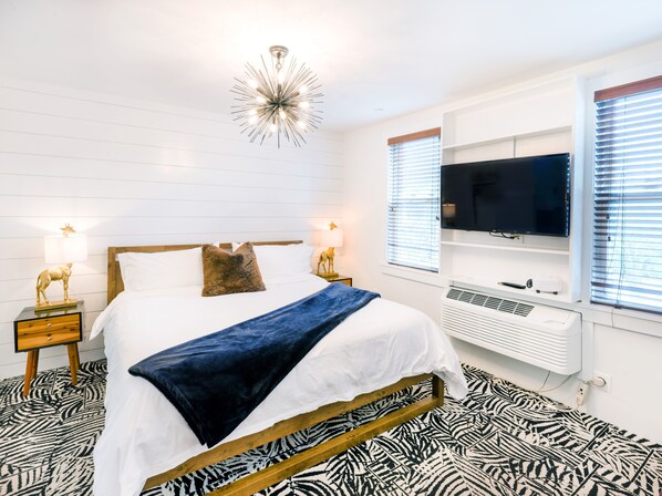 1 chambre, fer et planche à repasser, accès Internet, draps fournis