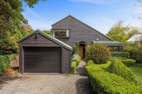 Garden Grove - Taupō Holiday Home