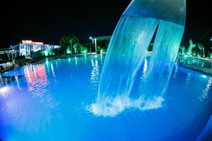 Outdoor pool - Perinthos Hotel (Thessaloniki)