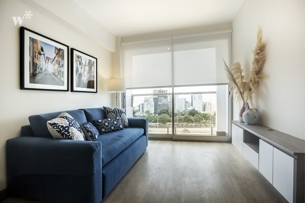 Studio (1305) | Living area | Smart TV, Netflix, streaming services