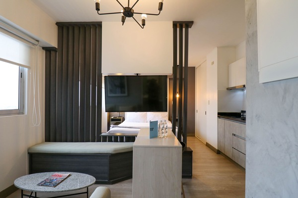 Studio (2006) | Living area | Smart TV, Netflix, streaming services