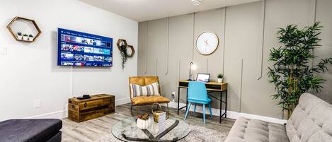 Smart-tv, videospil, kontorer