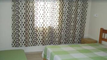 1 quarto, ferros/tábuas de passar roupa, Wi-Fi de cortesia