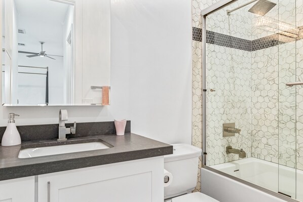 Bathroom - Scottsdale Area Contemporary Desert Oasis Resort Style heated Pool & SPA (Cave Creek)