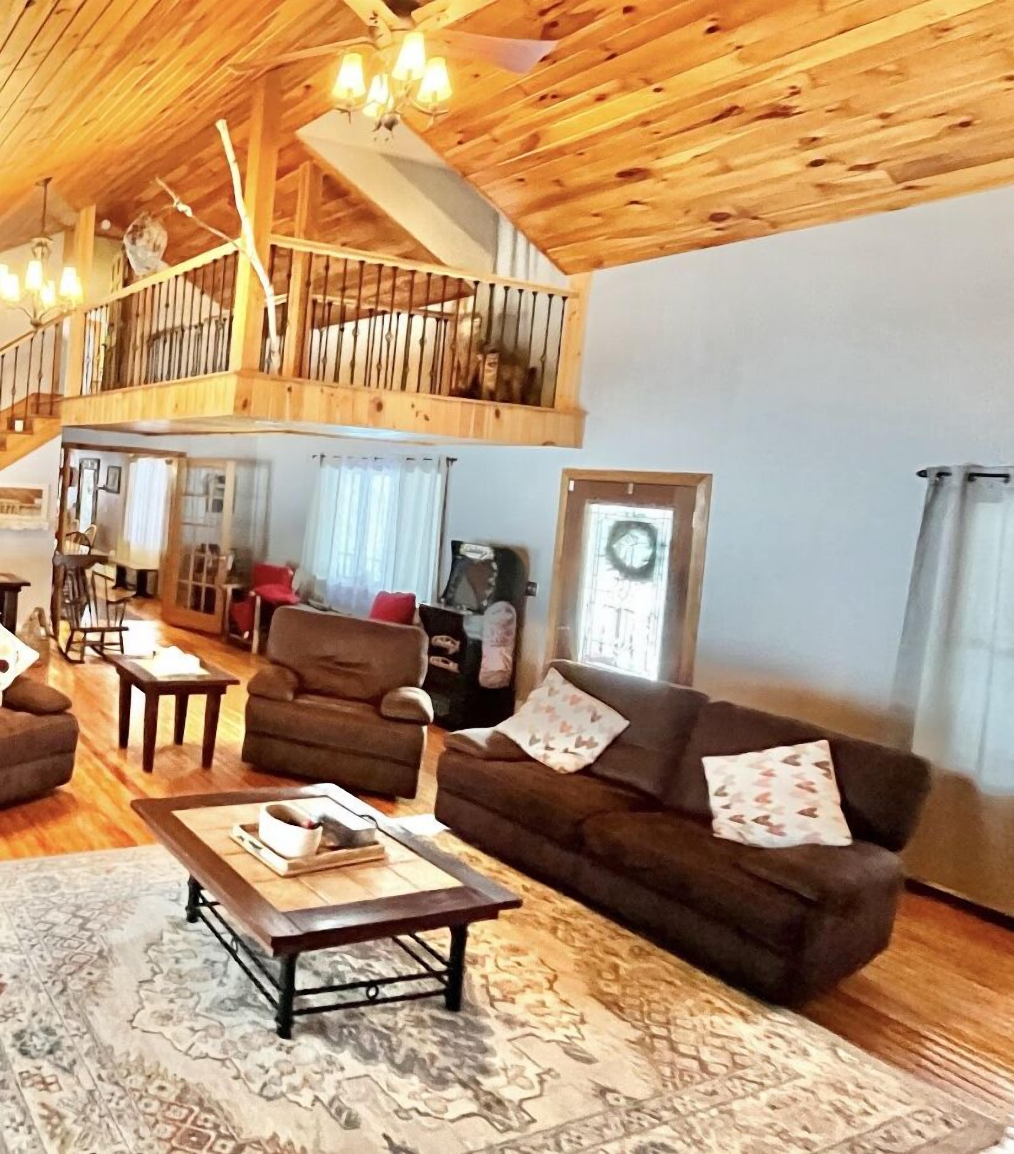 Smart TV, lareira, videogames, DVD player