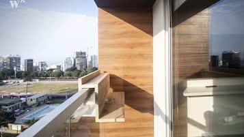 Loft (1215) | Balcony view