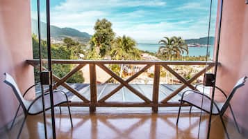 Luxo Superior com cama extra | Ausblick vom Zimmer