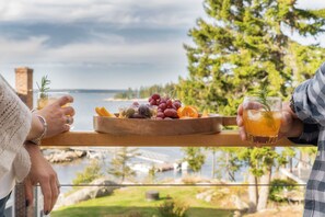Food and drink - Steamboat Landing Cottage: Water Views (Southport)