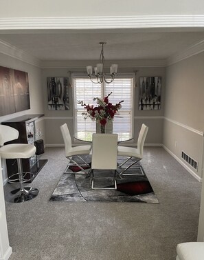 Interior - Luxury European style (22 mins from Atlanta) (Marietta)