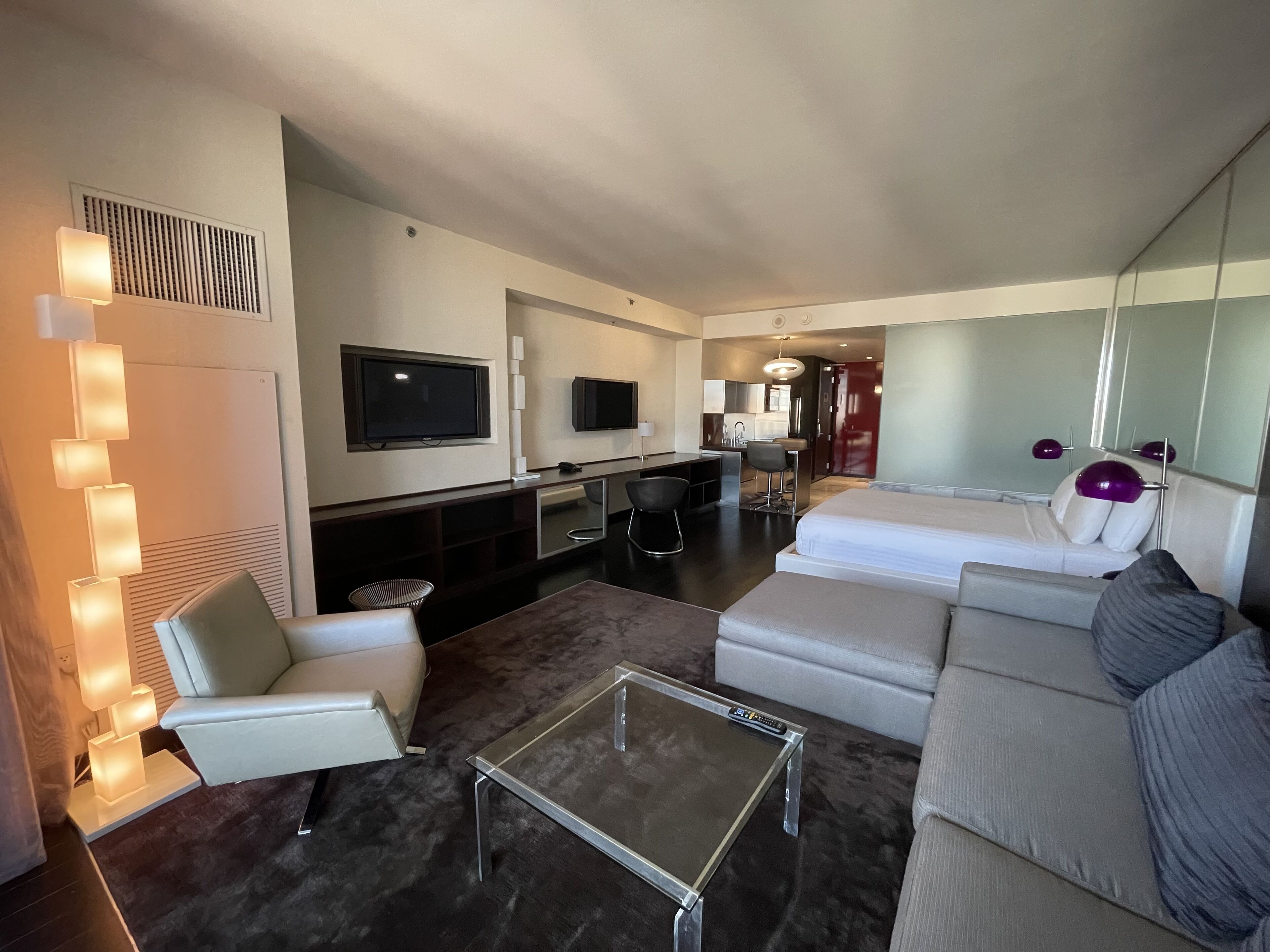 Studio Suite - One King Bed, Strip View